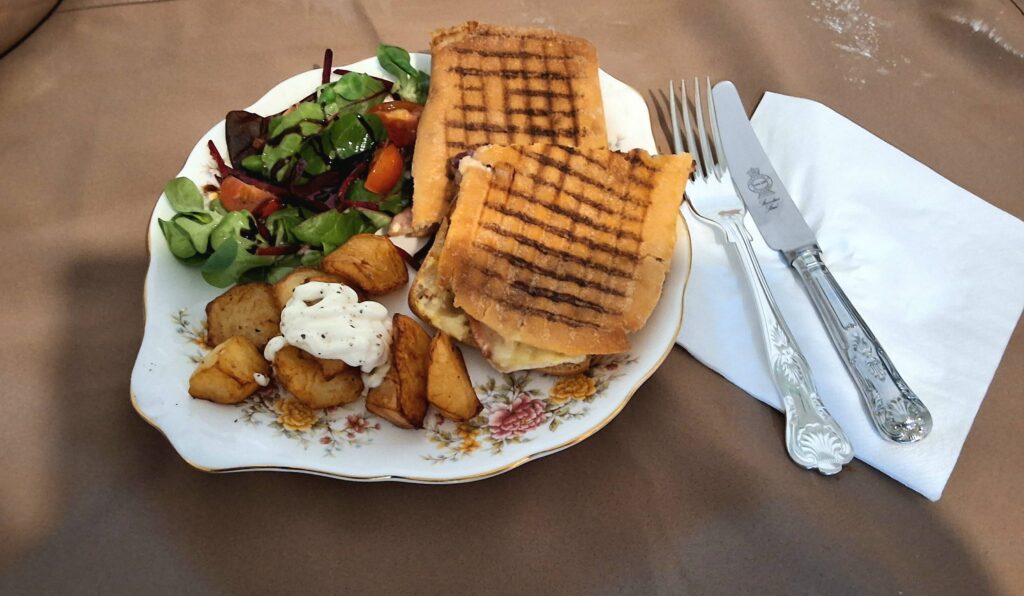 Fishface Cafe Tea Room